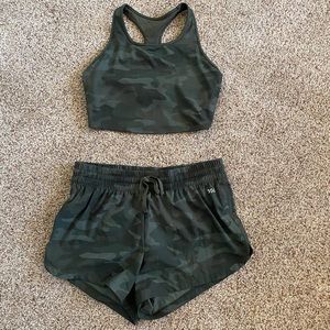 Dicks Sporting Goods camo short & bra Sz S